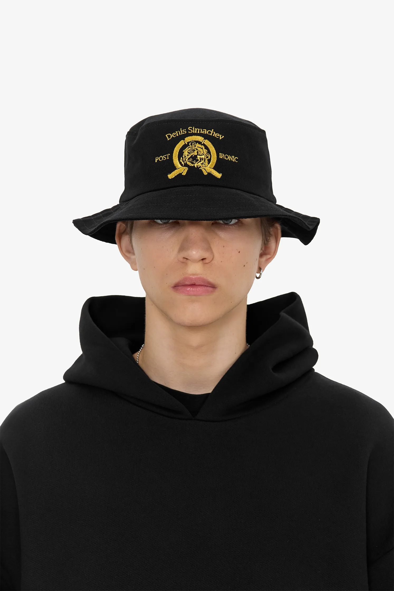 Панама «Post ironic MGM» 